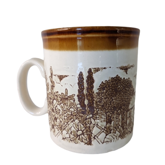 Vintage Bilton’s England Coffee Mug Bilton's Embossed English Village - Picture 1 of 10